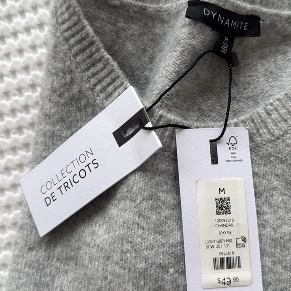 Dynamite Knit set - top and skirt - Picture 2 of 4